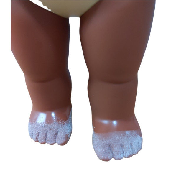 Disney Princess Animator Moana Doll 16 Inches - Picture 6 of 8